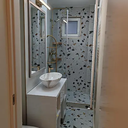 Colt De Lux Urban Apartment Constanta