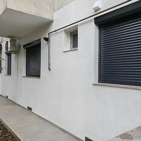 Colt De Lux Urban *